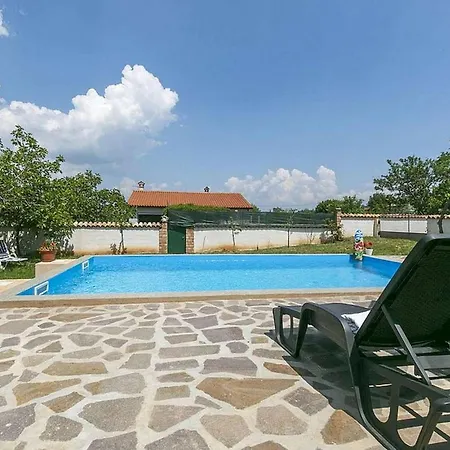 Haus Maria בית נופש