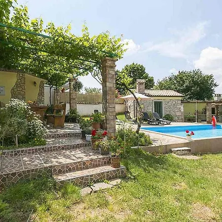 Haus Maria Feriehus Labin (Istria)